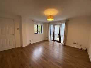 Lounge- click for photo gallery